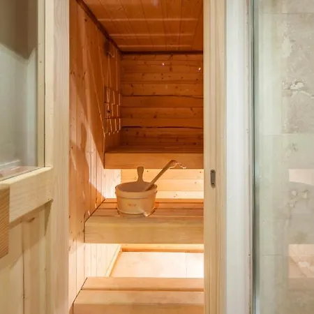 La Chaumiere Chalet *